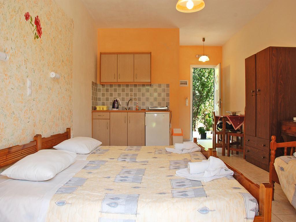 Emilia Apartments Trapezaki  Eksteriør billede